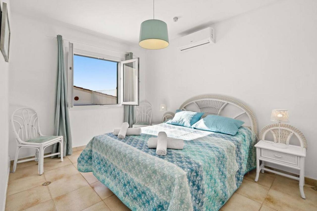Villa Atalis Son Bou Bagian luar foto