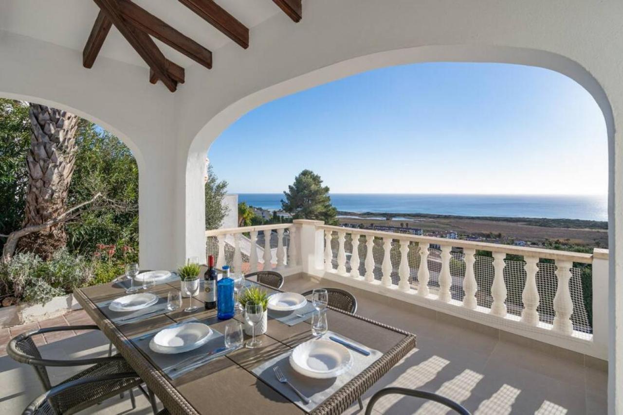 Villa Atalis Son Bou Bagian luar foto