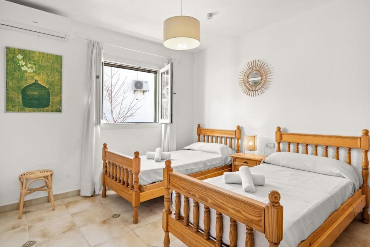 Villa Atalis Son Bou Bagian luar foto